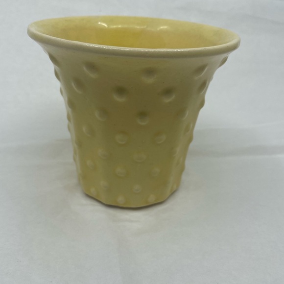 Mccoy Other - Nelson McCoy hobnail cream yellow 1930's USA 5” Diameter
